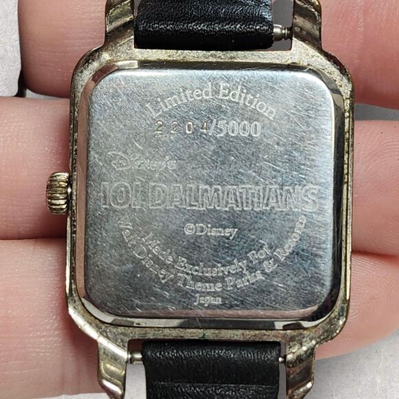 Vintage Disney 101 Dalmatians Limited Edition Watch #2204/5000 Square Face main image 10